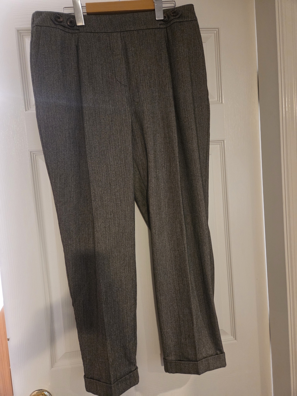 NWT Indi & Cold Brown Charcoal Herringbone Pleated Pants Size 44 / 12